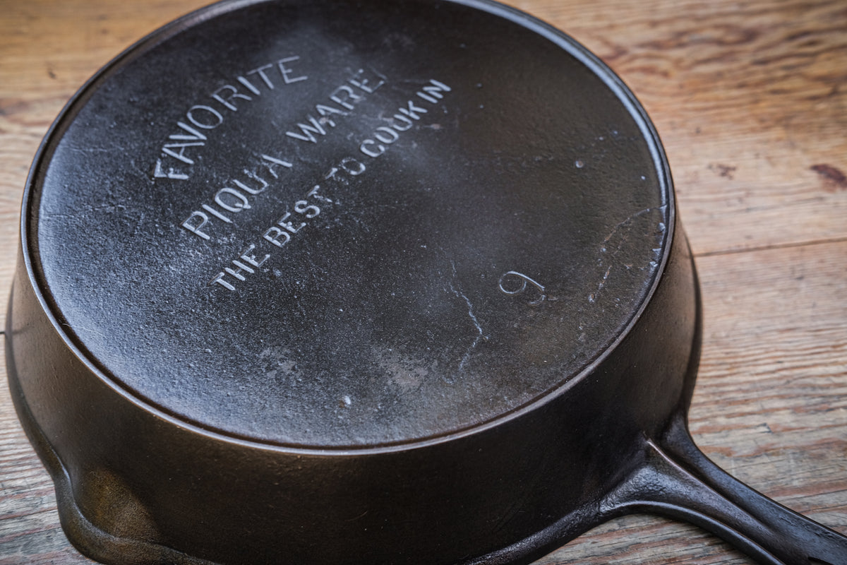 Flat Extra Large 13 Antique Cast Iron Skillet/pan Favorite Piqua